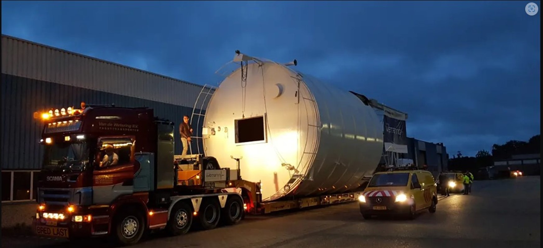 Load: 27.5 x 6.60 x 6.60 metres